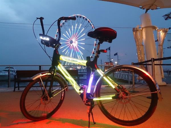 3D打印幫助打造功能強大的發(fā)光自行車