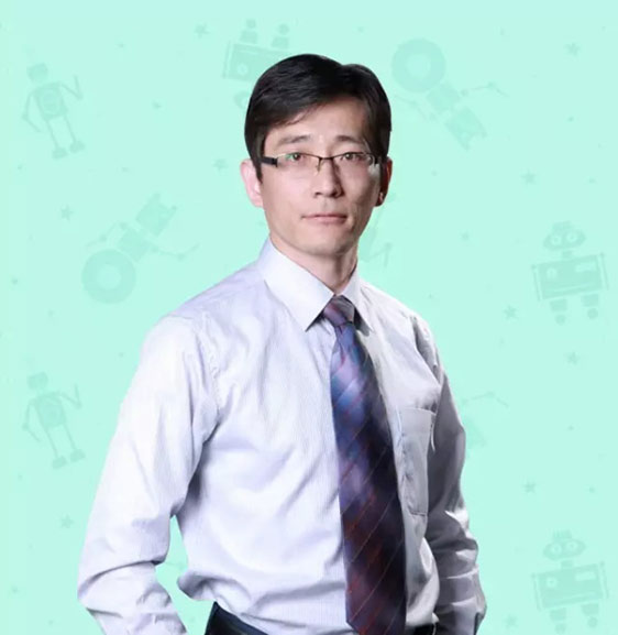 美國研學營—智能機器人編程教研總監專訪