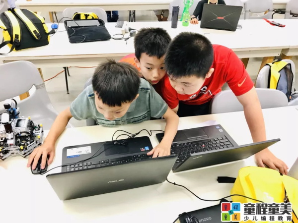逐夢(mèng)前行，載譽(yù)而歸：童程童美隊(duì)包攬2019WRO南加州賽冠亞軍！