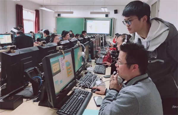 人大附中、清華附中的信息技術(shù)老師從這里走出！
